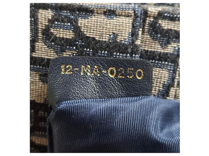 Bolso Saddle Mediano de Dior con Cadena en Lona Azul Marino - vista 5