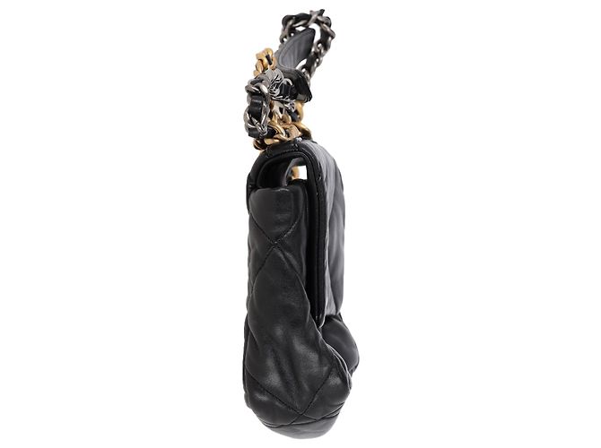Bolso Chanel 19 Grande acolchado en cuero negro - vista 3