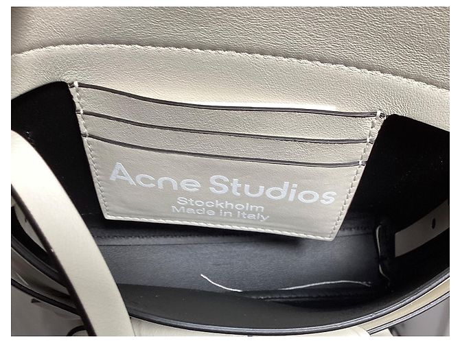 Acne Studios Musubi Knot-Embellished Shoulder Bag In White Leather - view 15