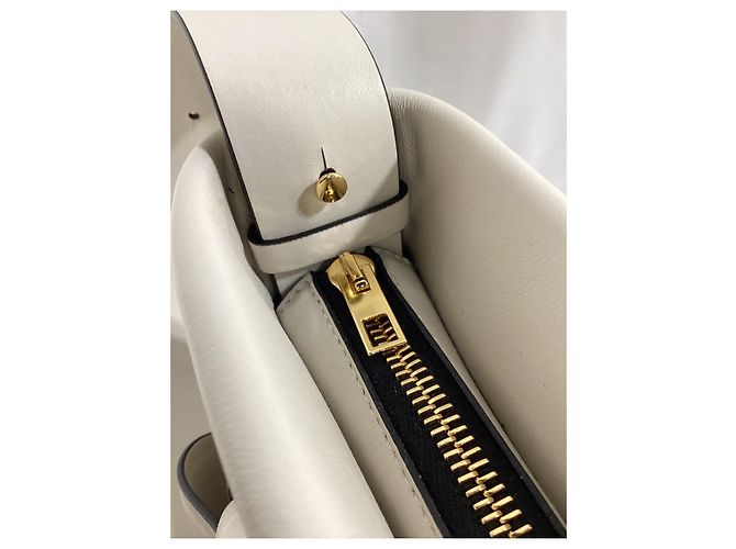 Acne Studios Musubi Knot-Embellished Shoulder Bag In White Leather - view 13