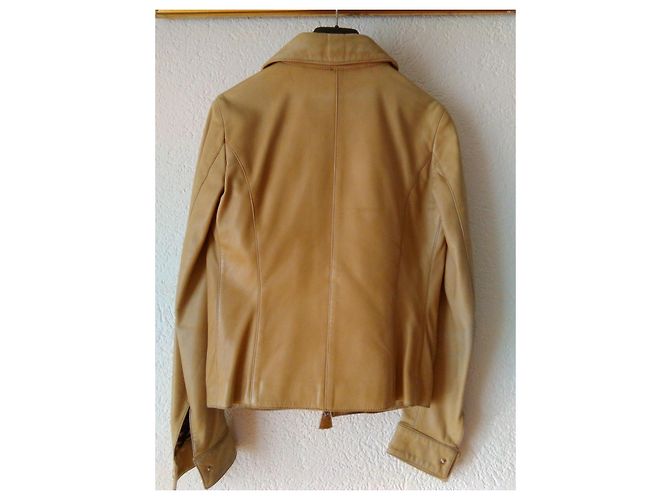 DOLCE & GABBANA CHAQUETA DE CUERO CON EFECTO DESGASTADO. Beige - vista 4