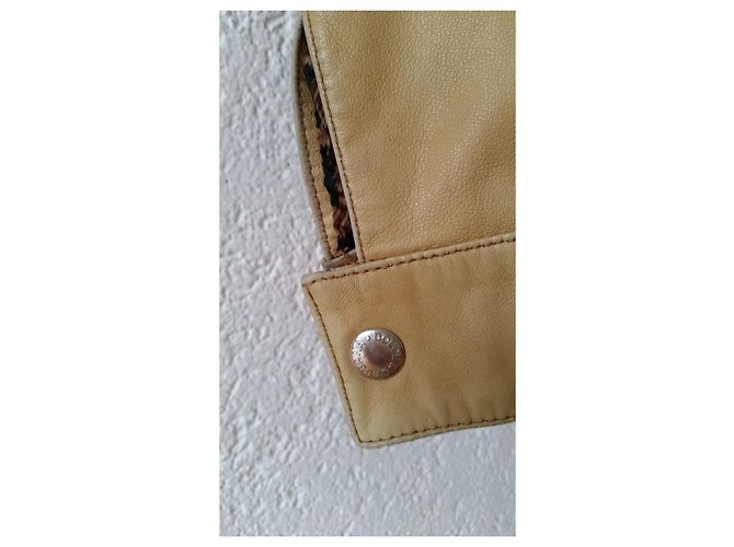 DOLCE & GABBANA CHAQUETA DE CUERO CON EFECTO DESGASTADO. Beige - vista 8