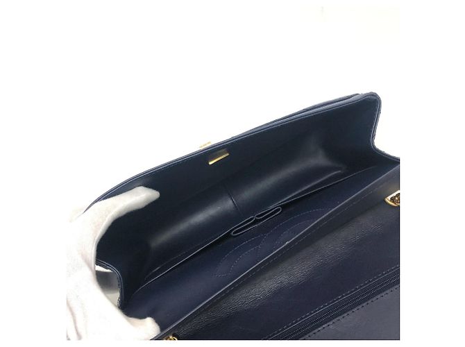 Timeless Borsa a Spalla Chanel Matelassé Double Flap 2.55 Blu navy - vista 11