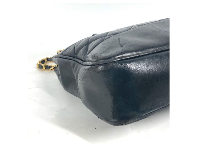 Borsa a spalla trapuntata vintage Chanel Nero D'oro - vista 7