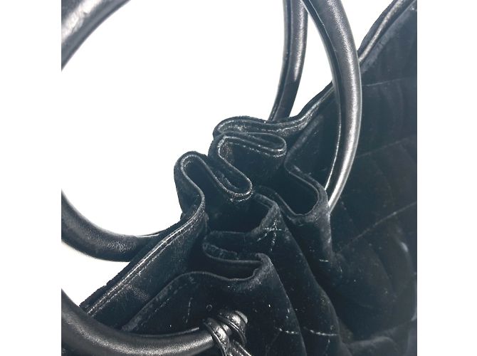 Chanel Matelassé gesteppte Velours-Tasche Schwarz - Ansicht 11