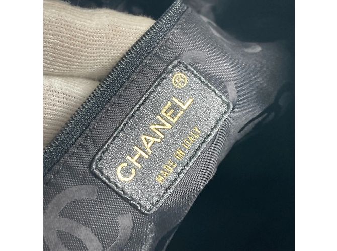 Chanel Matelassé gesteppte Velours-Tasche Schwarz - Ansicht 14