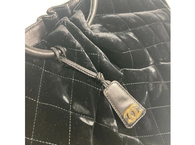 Chanel Matelassé gesteppte Velours-Tasche Schwarz - Ansicht 7
