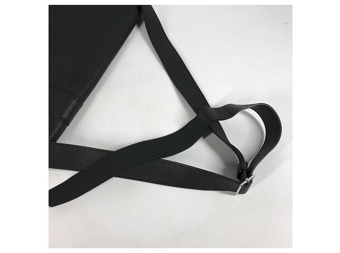 Hermès Borsa Messenger Hermes Taurillon Clemence Nero - vista 15