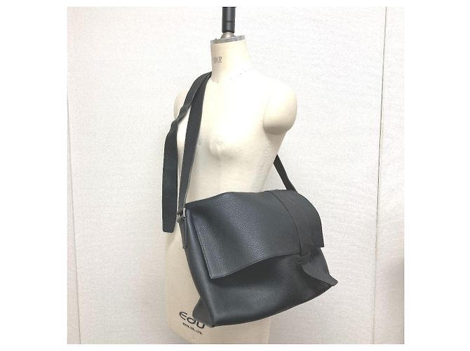Hermès Borsa Messenger Hermes Taurillon Clemence Nero - vista 17