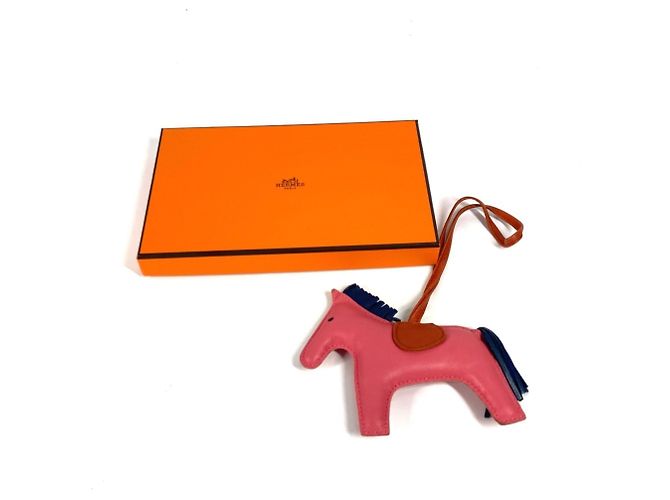 Charm per borsa Hermès Rodeo MM Rosa Blu - vista 13