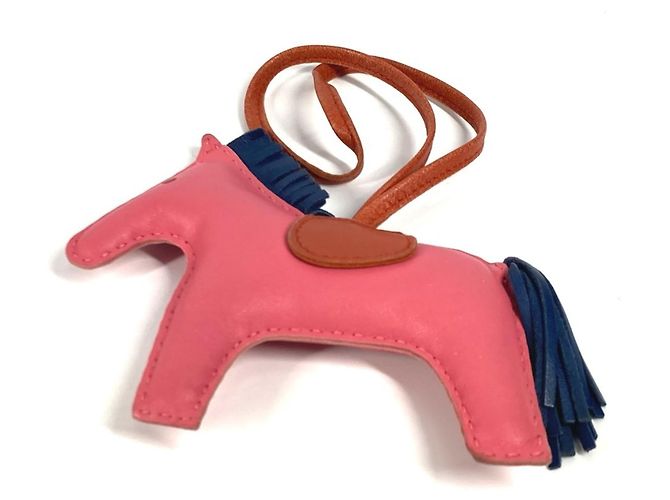 Charm per borsa Hermès Rodeo MM Rosa Blu - vista 2