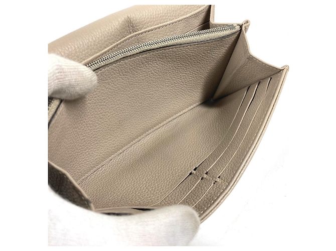 Cartera Larga Iris Mahina Louis Vuitton Beige - vista 11