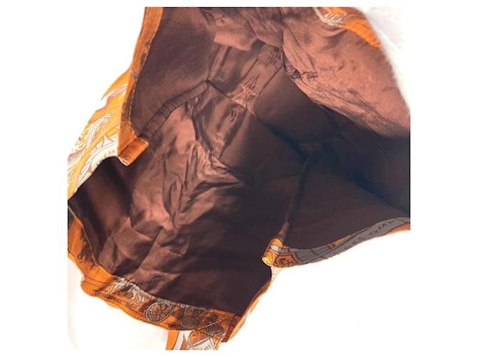Silk In Hermès Faltbare Seidentasche Eco von Hermes Braun Orange - Ansicht 10