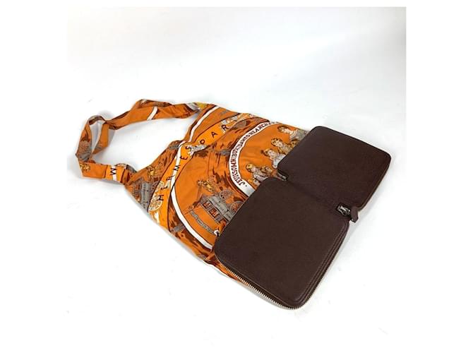 Silk In Hermès Faltbare Seidentasche Eco von Hermes Braun Orange - Ansicht 5