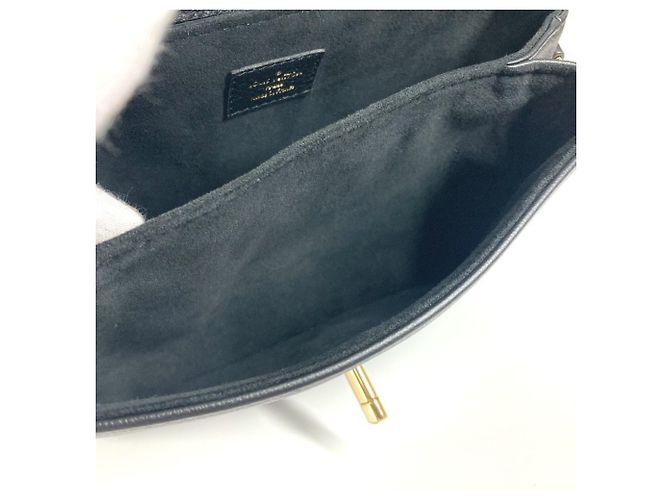 Borsa Oxford Louis Vuitton M22735 Nero - vista 14