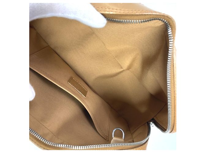 Louis Vuitton Monogram Matte Shelton Tote Handtasche Beige - Ansicht 12