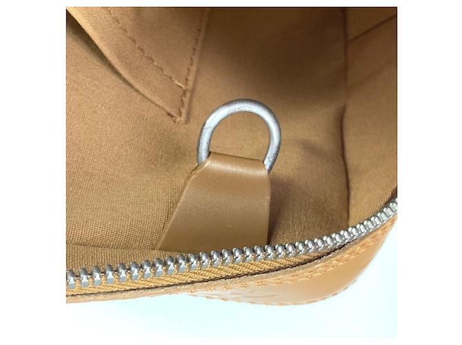 Louis Vuitton Monogram Matte Shelton Tote Handtasche Beige - Ansicht 14