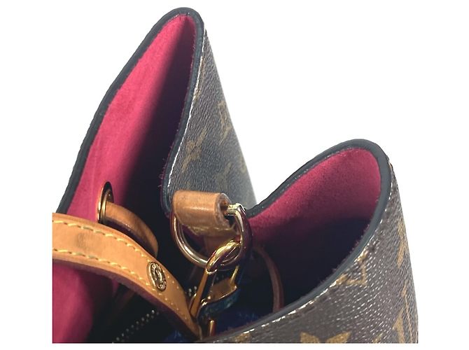 Néonoé Borsa a Spalla Lovelock NeoNoe Monogramma Louis Vuitton Marrone - vista 9