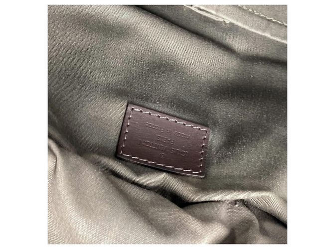 Borsa a tracolla Mini Sac Maman Monogramma Louis Vuitton Cachi - vista 16