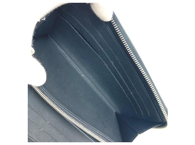Zippy Louis Vuitton Taiga Leather Long Wallet Black - view 11