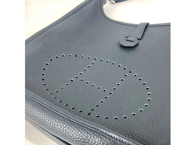 Hermès Hermes Evelyn 3 PM Schultertasche mit perforiertem H-Logo Marineblau - Ansicht 10