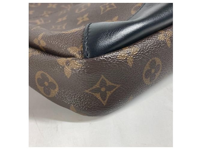 Borsa a tracolla Avenue Monogram Macassar di Louis Vuitton Marrone Nero - vista 7
