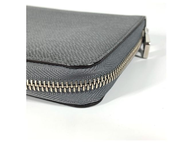 Cartera larga Zippy Organizer Taiga de Louis Vuitton Castaño - vista 6