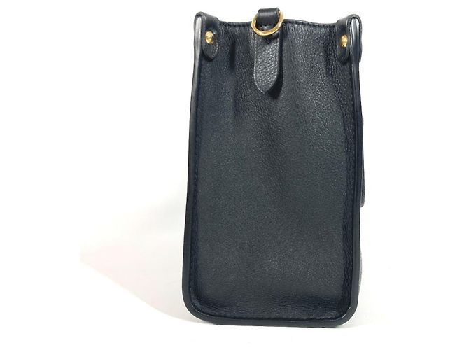 Borsa Lock & Go di Louis Vuitton Nero - vista 3