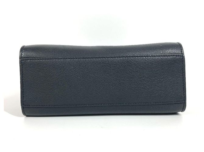 Borsa Lock & Go di Louis Vuitton Nero - vista 5