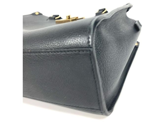 Borsa Lock & Go di Louis Vuitton Nero - vista 6