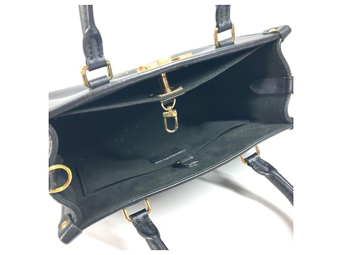 Borsa Lock & Go di Louis Vuitton Nero - vista 9