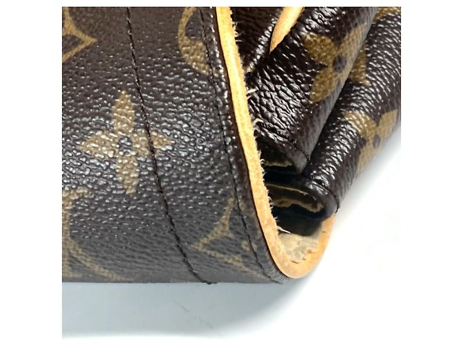 Borsa Tote Beverly GM Monogram Louis Vuitton Marrone Monogramma - vista 10