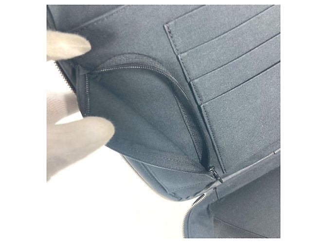 Borsa 2WAY Taiga Tura di Louis Vuitton Nero Grigio - vista 12