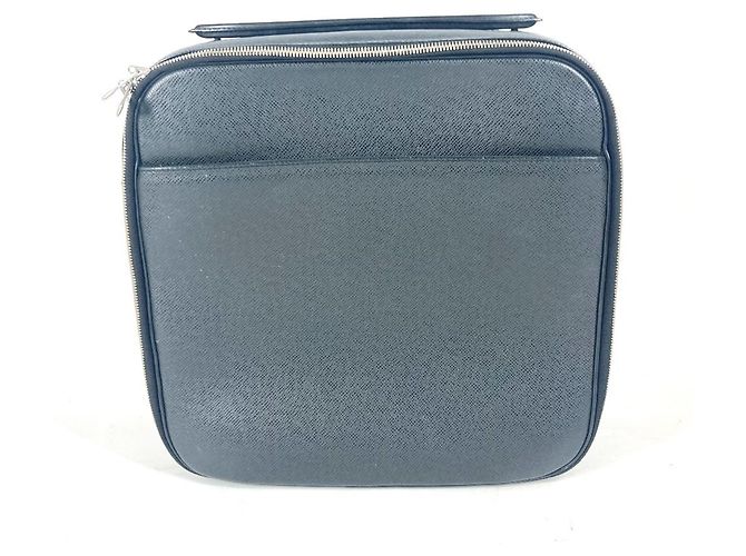 Borsa 2WAY Taiga Tura di Louis Vuitton Nero Grigio - vista 2