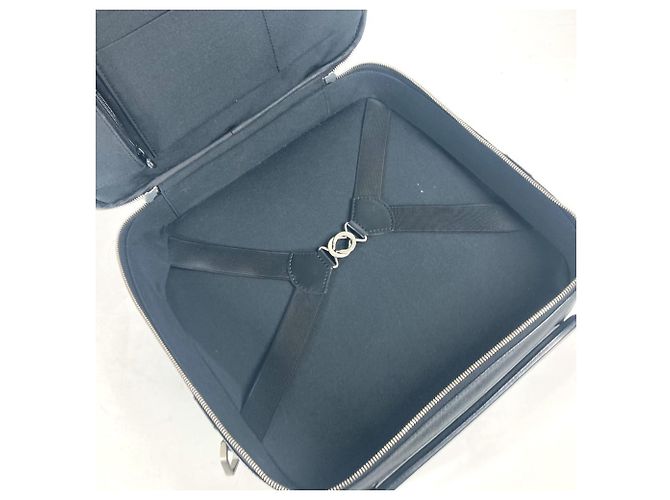 Borsa 2WAY Taiga Tura di Louis Vuitton Nero Grigio - vista 9