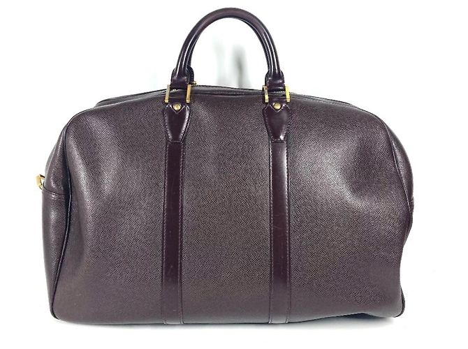 Borsa Kendall PM Taiga Louis Vuitton Marrone - vista 2