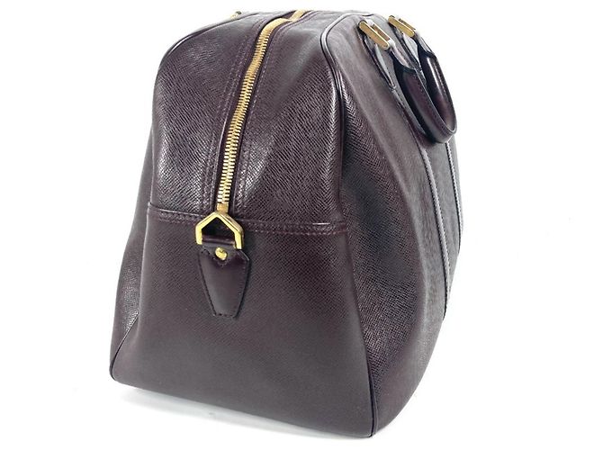 Borsa Kendall PM Taiga Louis Vuitton Marrone - vista 3