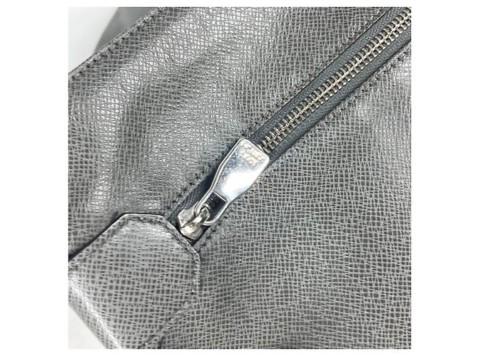 Borsa Sasha Taiga Louis Vuitton Marrone - vista 13