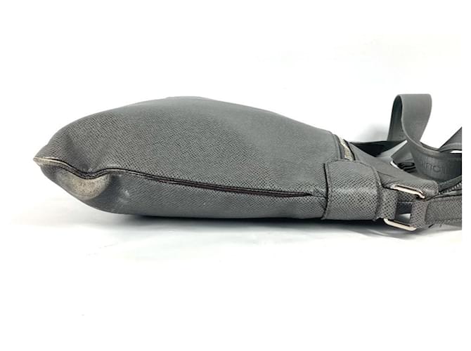 Borsa Sasha Taiga Louis Vuitton Marrone - vista 3