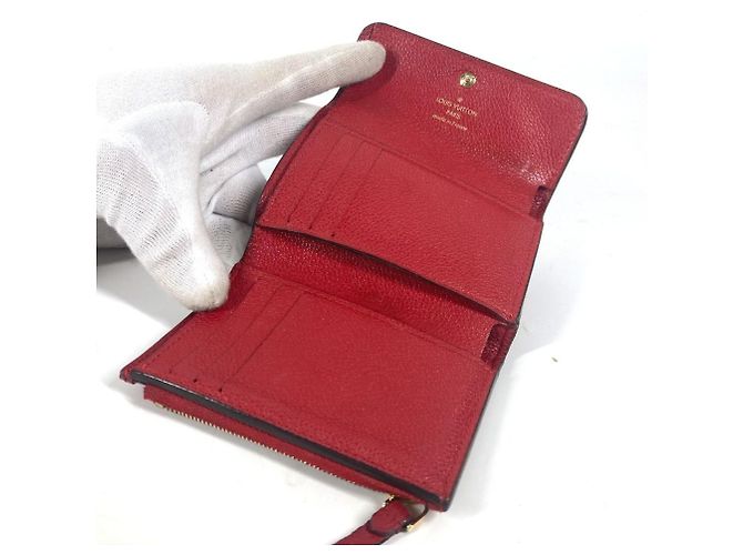 Cartera Tri-fold Monogram Empreinte Louis Vuitton Roja Fucsia - vista 8