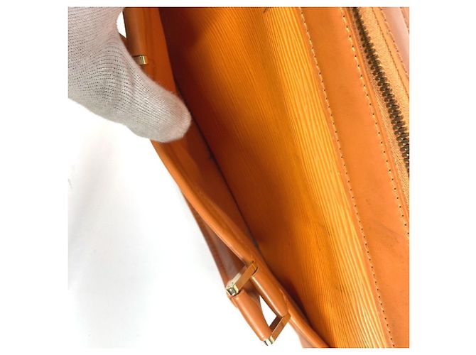 Borsa a mano Louis Vuitton Epi Danura MM Arancione - vista 13
