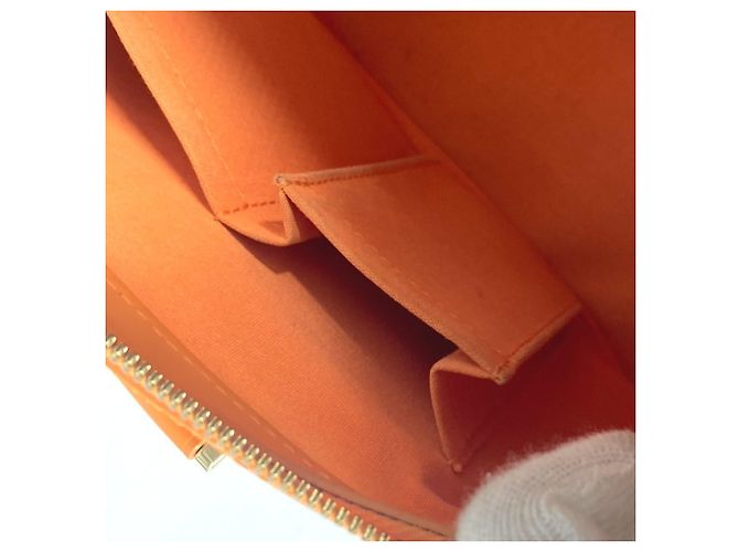 Borsa a mano Louis Vuitton Epi Danura MM Arancione - vista 18