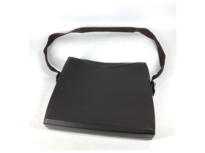 Borsa Steve Monogram Glacé Louis Vuitton Marrone - vista 11