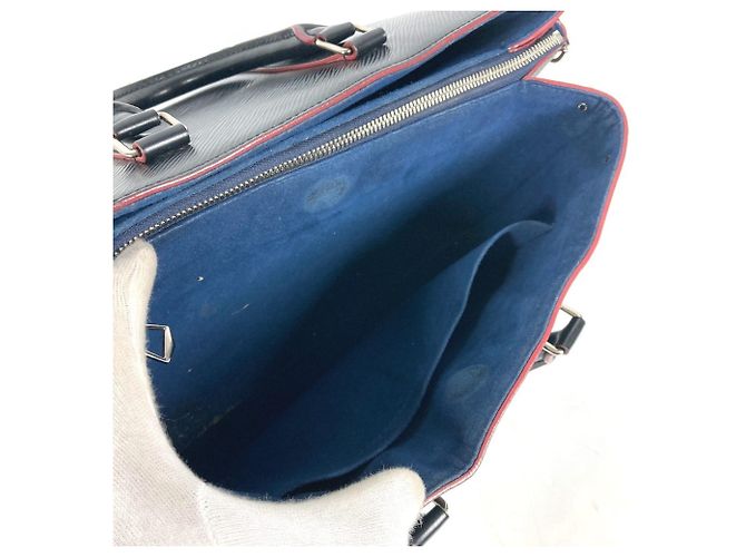 Borsa a mano Louis Vuitton Epi Soufflot NV MM Nero - vista 12