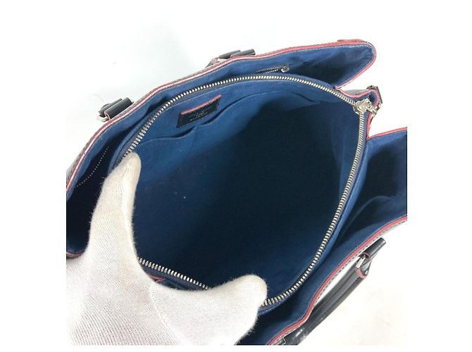 Borsa a mano Louis Vuitton Epi Soufflot NV MM Nero - vista 14