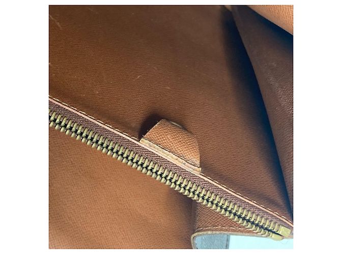 Borsa Documenti Chiusura Monogramma Louis Vuitton Marrone - vista 15