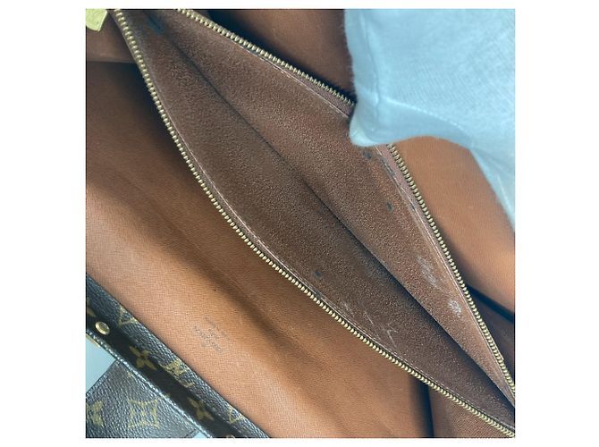 Borsa Documenti Chiusura Monogramma Louis Vuitton Marrone - vista 17