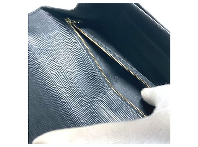 Borsa Monceau Epi di Louis Vuitton Nero - vista 18