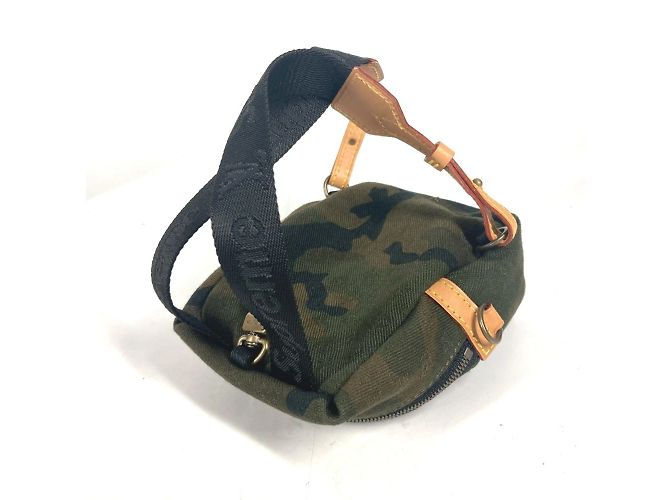 Louis Vuitton Camouflage Nano Rucksack Charm Grün - Ansicht 12