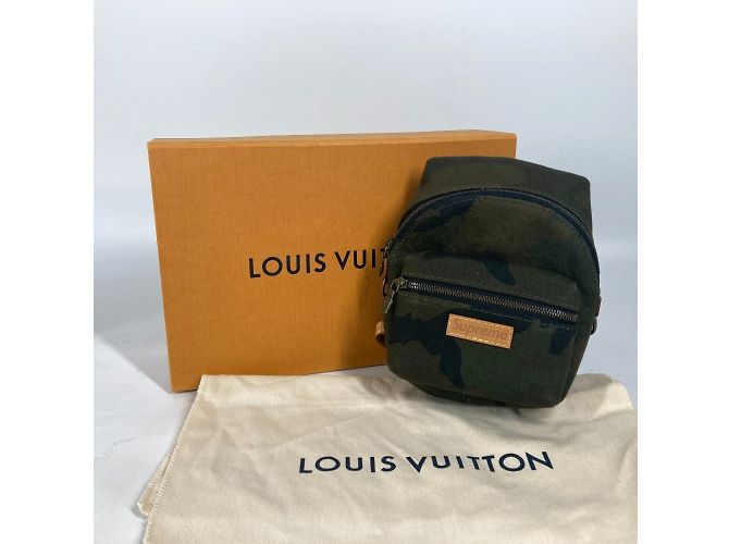 Louis Vuitton Camouflage Nano Rucksack Charm Grün - Ansicht 16